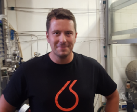  ◳ hartman1-263x216 (png) → (šířka 450px)